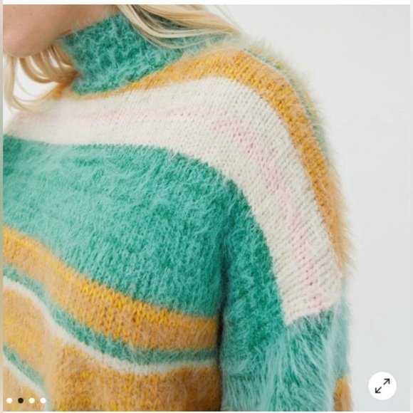 Urban Outfitters Kimchi Blue Fuzzy Sweater Size S Multicolor Slouchy Mock Neck - Picture 4 of 11